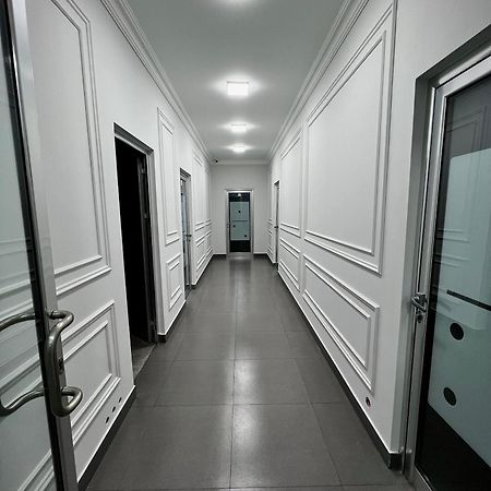 Domino Yerevan Hostel And Hotel Bagian luar foto