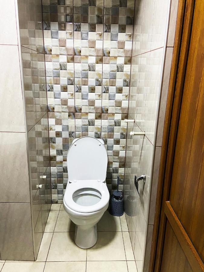 Domino Yerevan Hostel And Hotel Bagian luar foto