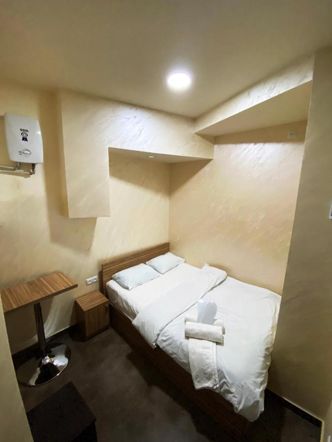 Domino Yerevan Hostel And Hotel Bagian luar foto